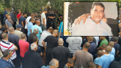 بالصور: جموع غفيرة تشارك في تشييع جثمان السيد عادل محمد علي دكة